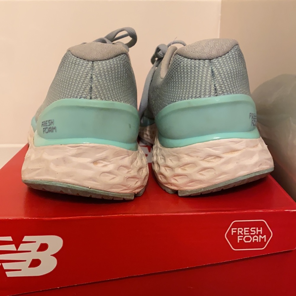 New Balance Running Shoes - Picture 5 of 14